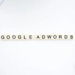 Comment ajouter des mots-clés à une campagne sur Google Ads...