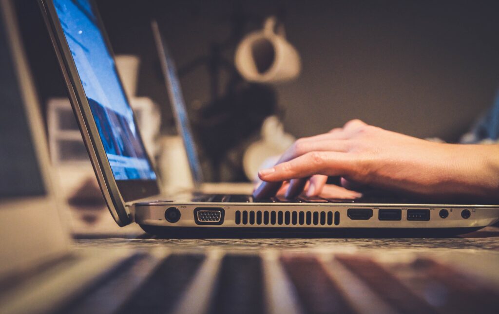 8 habitudes courantes pour rester en sécurité en ligne