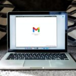 Comment envoyer des notifications par e-mail aux enseignants et aux élèves dan...