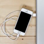 Vous pouvez charger un iPhone sans chargeur...