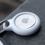 Comment savoir si un AirTag d’Apple vous espionne avec votre smartphone Androi...