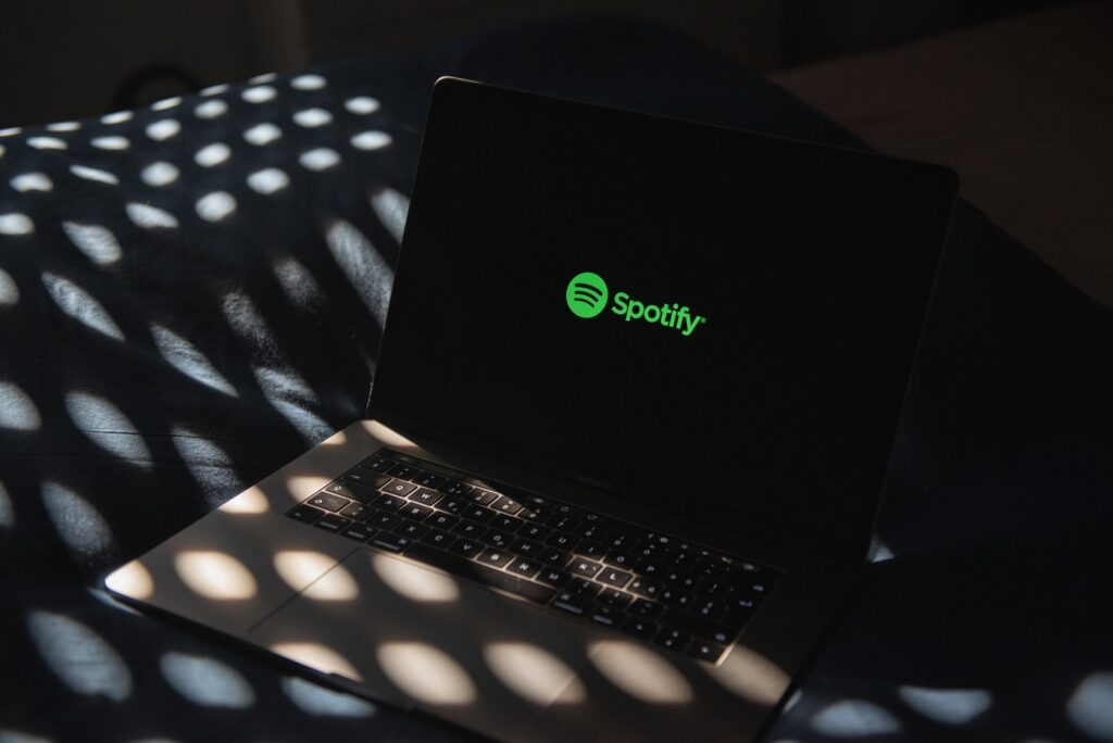 Spotify offre aux abonnés payants une version d'essai gratuite des livres audio